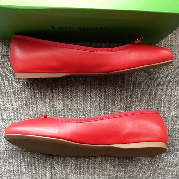 kate spade new york Women's Dakota Charm Ballet Flats, size 9 - Picture 3 of 12
